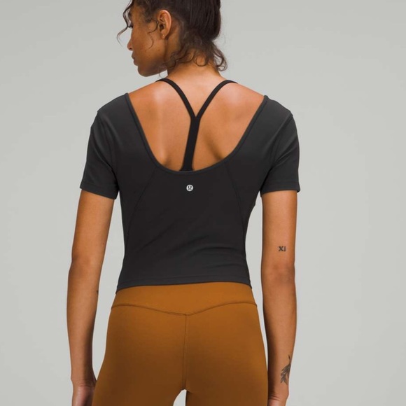 Lululemon Align T-Shirt in Black and Gray Stripe - Picture 4 of 6